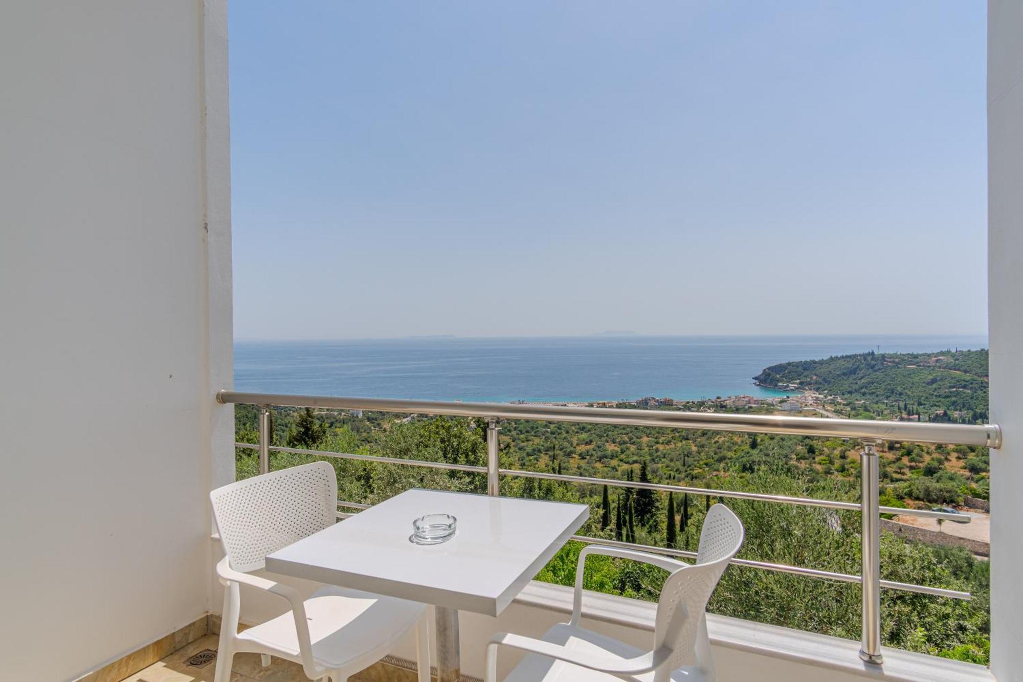 Aphrodite'S Garden Himarë Eksteriør billede