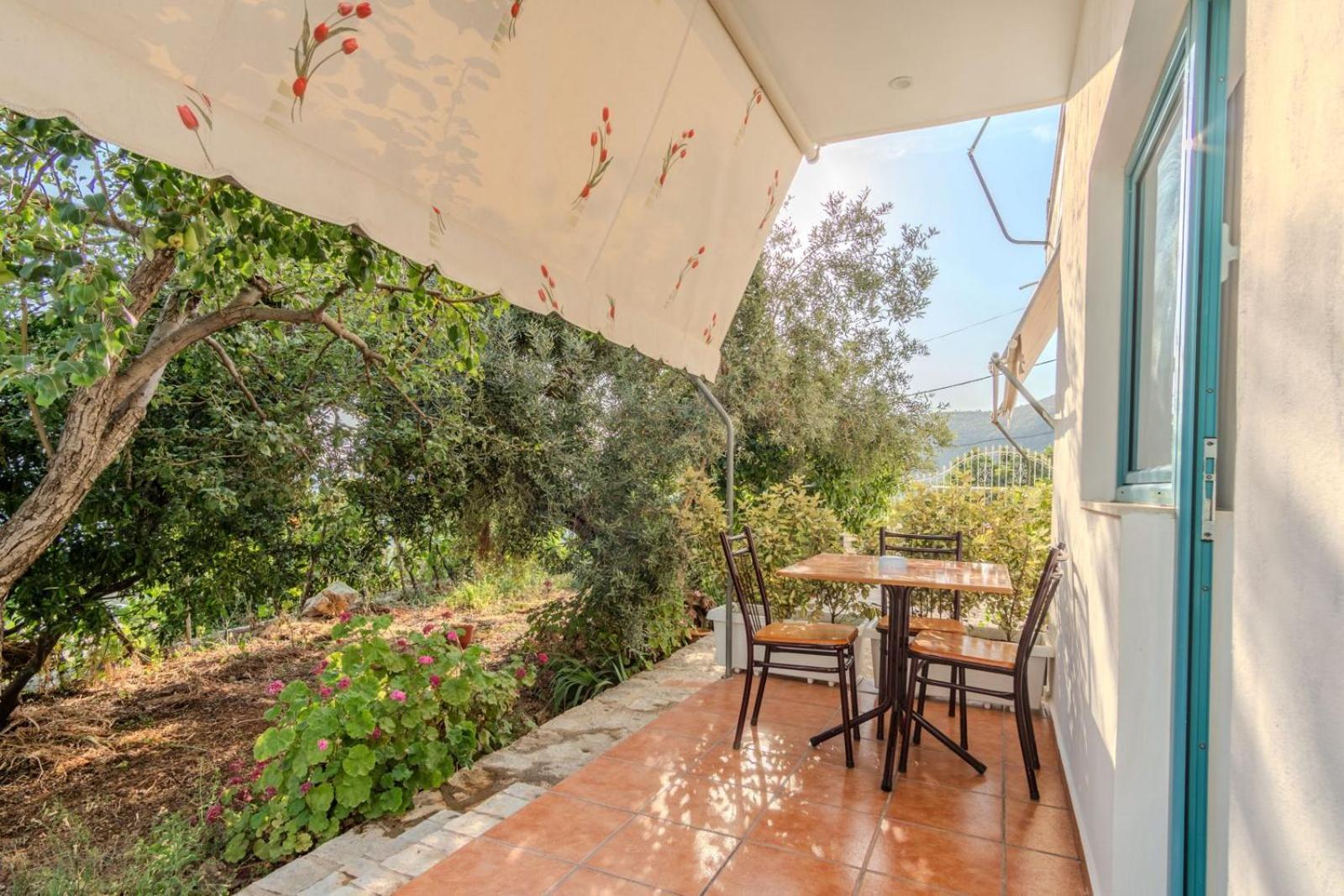 Aphrodite'S Garden Himarë Eksteriør billede