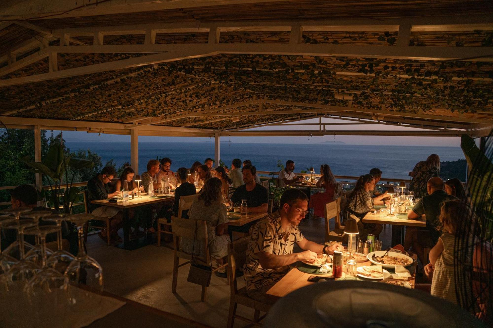 Aphrodite'S Garden Himarë Eksteriør billede